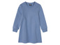 Une robe en coton bleu clair à manches longues de la marque L'Amitie.