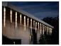 Guirlande lumineuse en forme de stalactites avec des ampoules LED blanc chaud