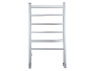 Un sèche-serviettes en métal blanc.