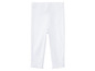 Leggings blancs côtelés avec volants.