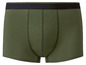 Boxers verts avec une ceinture noire.