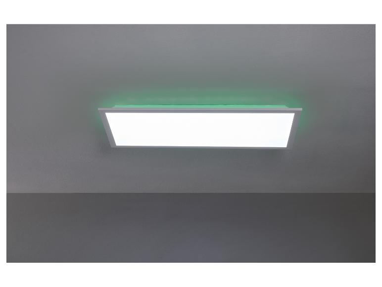 Luminaire encastré moderne avec éclairage LED.