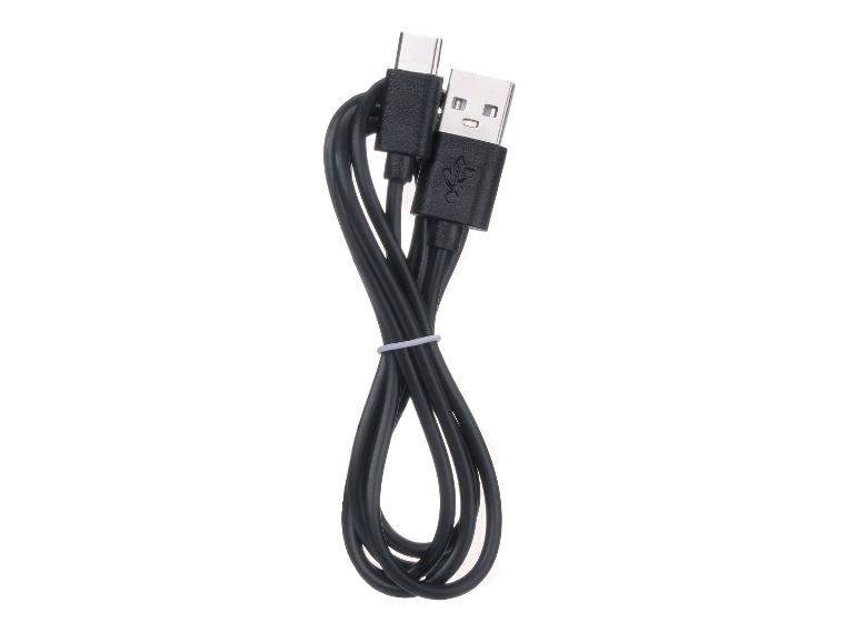 Un câble USB-C vers USB-A.