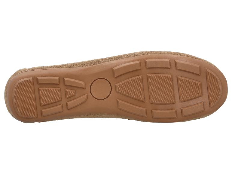 Semelle de mocassin marron avec adhérence texturée