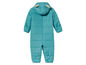 Une combinaison bleue pour bébé avec capuche pour l'hiver.