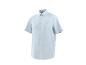 Chemise homme à manches courtes boutonnée, bleu clair.