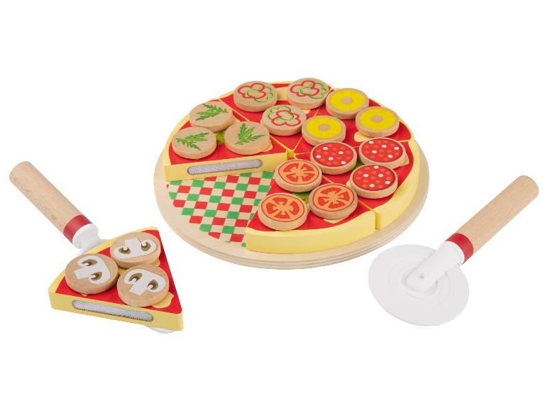 Jouets en bois pour couper la pizza avec des garnitures comme l'ananas, le pepperoni et les champignons.