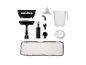 Accessoires pour nettoyeur vapeur : tête vapeur, brosses, chiffon et tasse à mesurer.