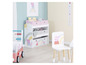 Armoire de rangement Peppa Pig avec paniers, chaise et chariot à jouets.