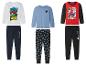 Pyjamas avec des imprimés Avengers, Mickey Mouse et Spiderman.