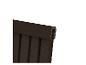Panneau de clôture marron avec surface texturée et fixation métallique