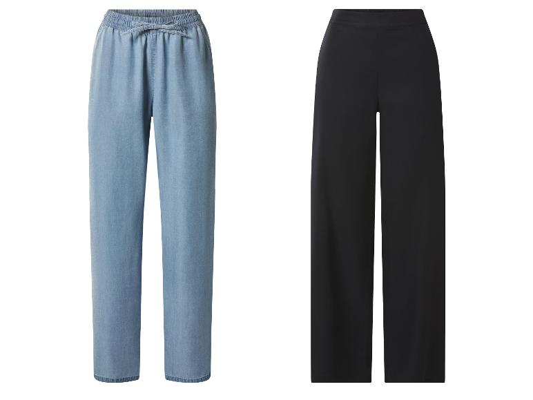 Pantalon large en jean bleu et pantalon large noir.