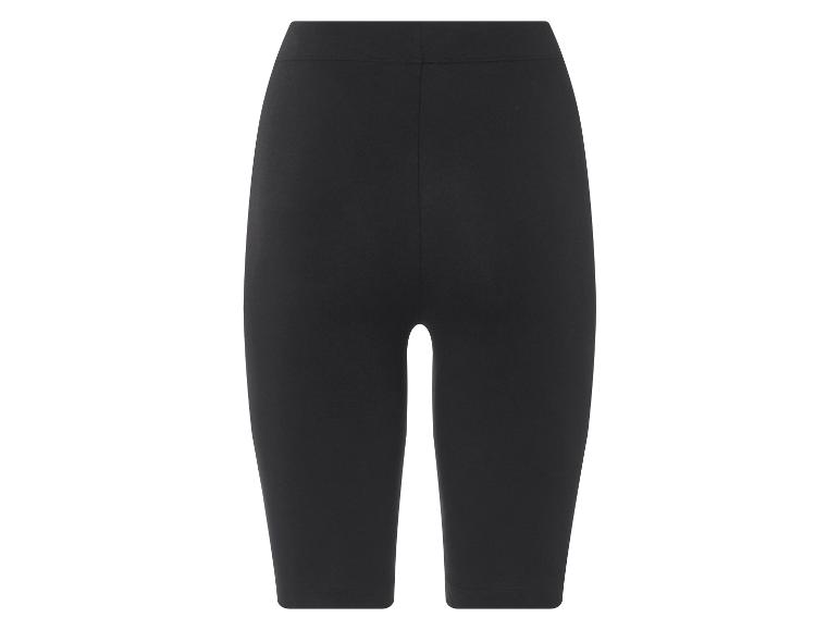 Short cycliste noir.