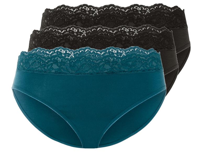 Trois paires de culottes en dentelle pour femmes, en vert et noir.