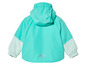 Une veste vert clair à capuche pour enfants.