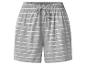 Short rayé gris avec cordon de serrage à la taille.