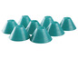 Sept cônes turquoise pour le sport et l'entraînement.