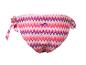 Bas de bikini femme avec motif zigzag coloré et liens latéraux.