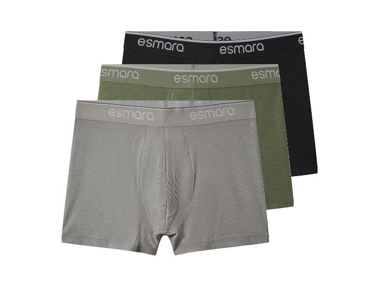 Trois boxers pour hommes de marque Esmara en gris, vert olive et noir.