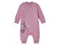 Une combinaison rose pour bébé avec un imprimé Bambi.