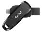 Clé USB noire avec connecteur USB-C et un trou pour porte-clés.