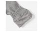 Détail d'un sweat-shirt gris avec un bord côtelé.