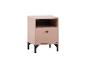 Table de chevet rose avec un tiroir et une étagère ouverte, pieds noirs