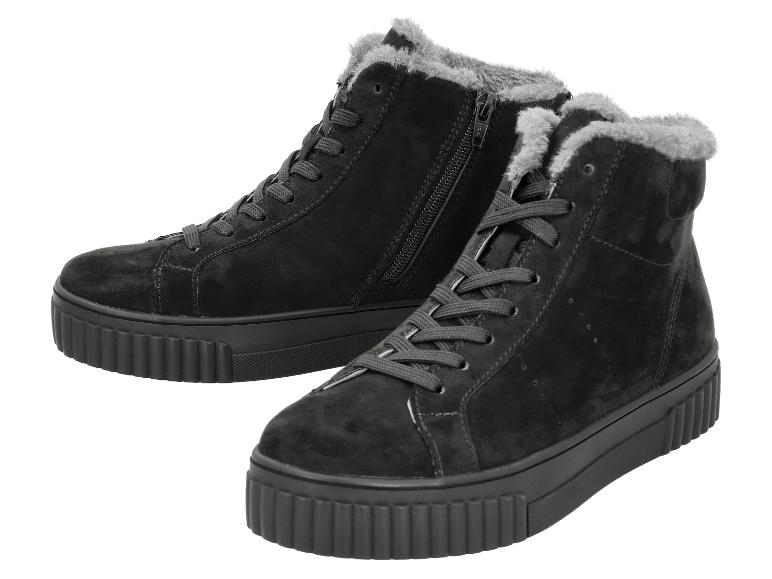 Paire de baskets montantes en daim noir avec doublure en fausse fourrure et semelles crantées