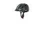 Un casque de vélo noir avec un motif camouflage.