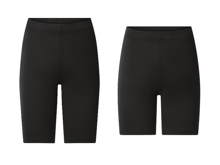 Deux shorts de cyclisme noirs pour femmes, un de face et un de dos