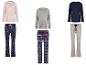 Trois ensembles de pyjamas à manches longues, l'un avec un haut rose et un pantalon bleu à motif d'étoiles, l'autre avec un haut gris et un pantalon à carreaux et le dernier avec un haut bleu marine et un pantalon gris à motif de Noël.