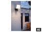 Projecteur extérieur LED LIVARNO HOME avec détecteur de mouvement, allumé sur un mur. [image générée par l'IA]