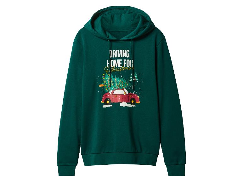 Sweat à capuche vert avec motif de Noël d'une voiture transportant un sapin.
