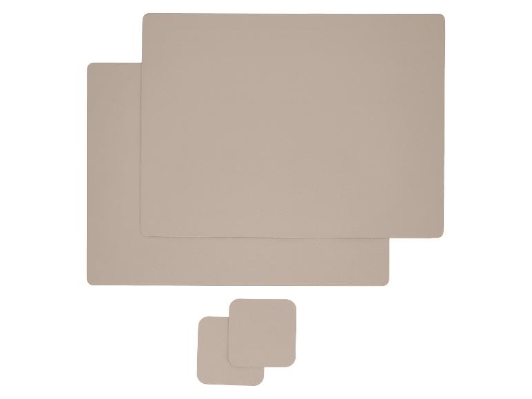 Sets de table rectangulaires et sous-verres carrés beiges