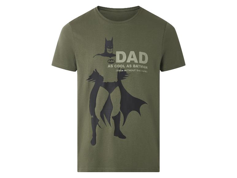 T-shirt kaki pour homme avec motif Batman et texte 'DAD AS COOL AS BATMAN'.