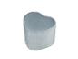 Pouf en velours bleu clair en forme de cœur