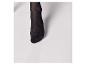 Collants noirs avec une finition brillante.