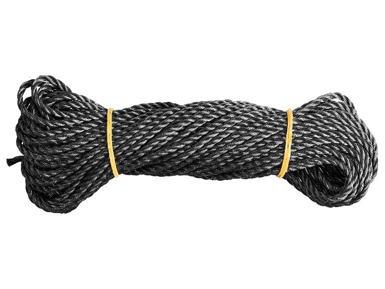 Une corde noire enroulée attachée avec un élastique.
