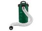 Aspirateur à cendres vert avec tuyau transparent et poignée noire.