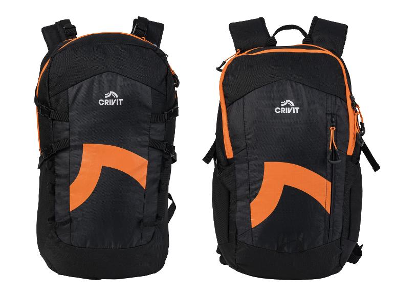Deux sacs à dos Crivit noirs avec des détails orange, vus de face et légèrement de côté.