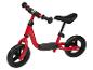 Une draisienne Playtive rouge avec des roues noires.