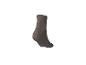 Une chaussette courte gris foncé, avec talon et pointe renforcés.
