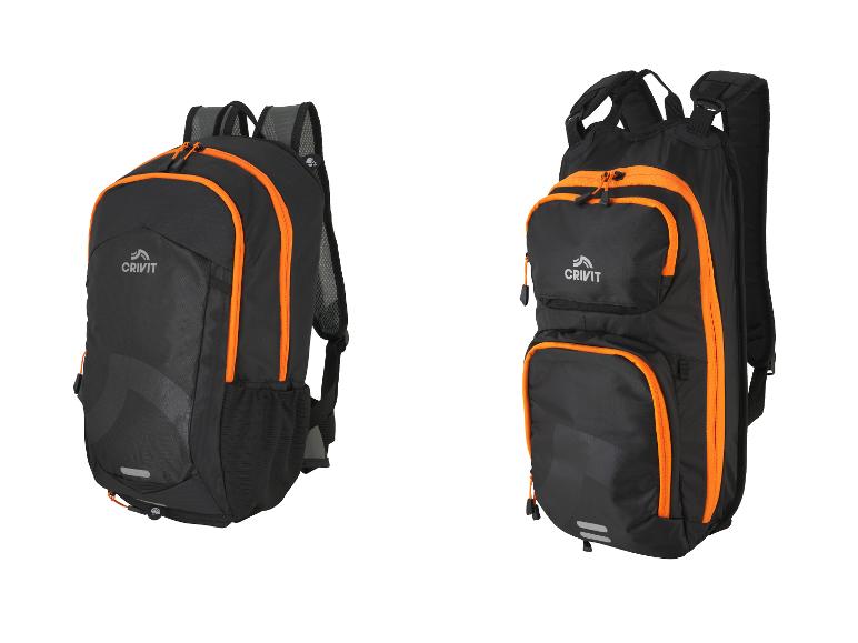 Deux sacs à dos Crivit noirs et orange, l'un de face et l'autre de côté.