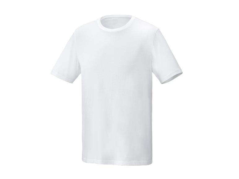 Un t-shirt blanc uni à manches courtes et col rond, isolé sur fond blanc.