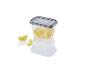 Une boîte de rangement en plastique transparent avec un couvercle gris rempli de tranches de citron.