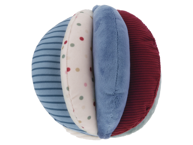Une balle en peluche douce avec différents motifs.