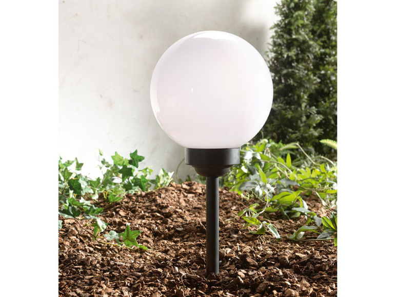 Aller en mode plein écran : LIVARNO home Balise solaire globe à LED, Ø 20 cm, 0,02 W - Image 5