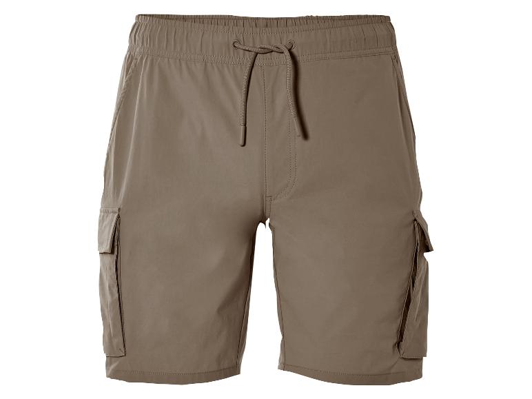 Shorts cargo beiges à cordon de serrage.