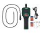 Caméra d'inspection avec sonde flexible, câble USB, piles et divers accessoires.