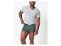 Boxers et t-shirt homme : sous-vêtements et haut.